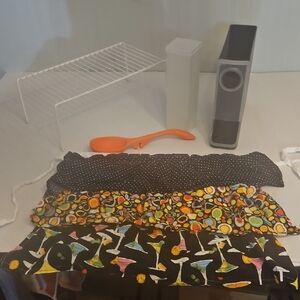 Colorful Kitchen Apron with Cocktail Glass Design Miscellaneous kitchen item